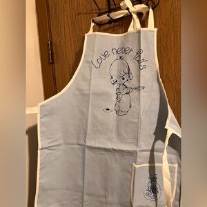 Precious Moments Apron